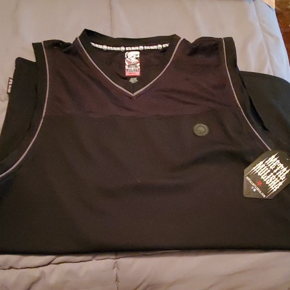 Mens tank top
